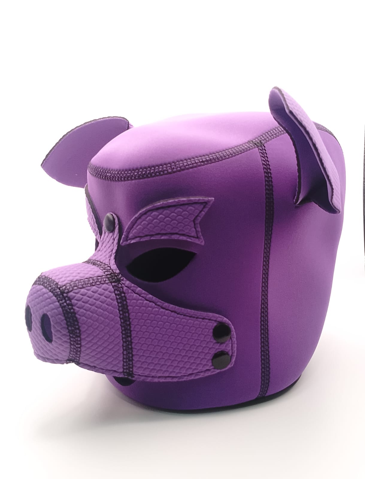 Neoprene mascara Pig