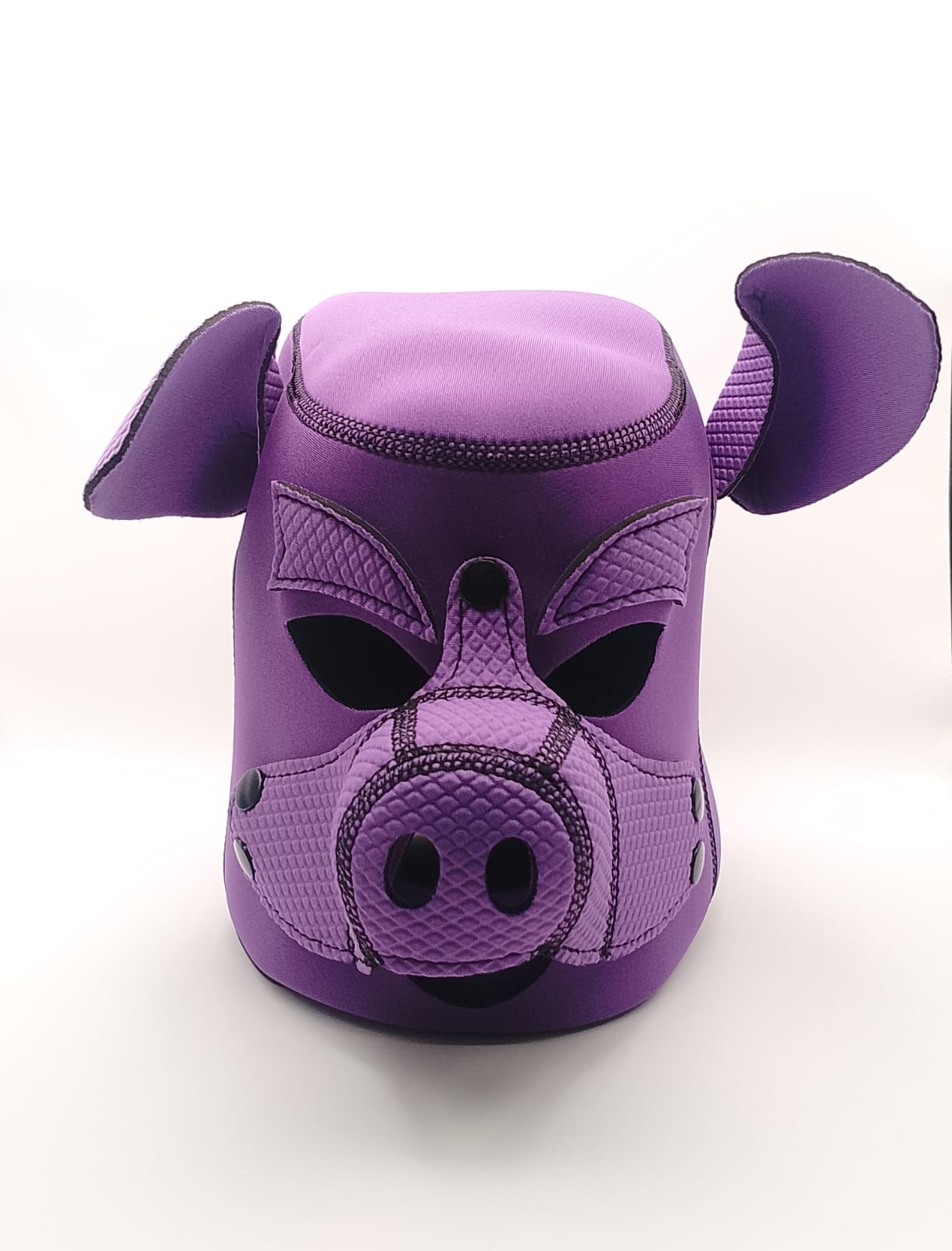 Neoprene mascara Pig